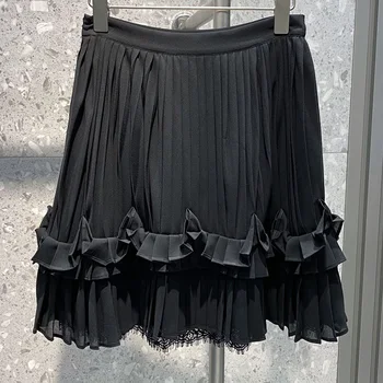 2023 Bahar Vintage Siyah Etekler Pist Kadın Zarif Dantel Kenar Dekorasyon Yüksek Bel Mini Pilili Etek Moda Ofis Elbise