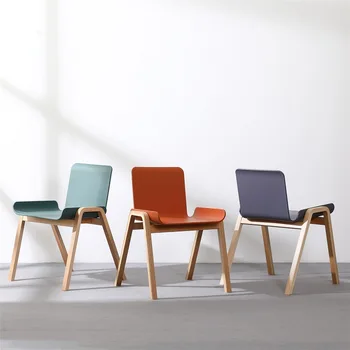 İskandinav Tasarımcı Sandalyeler Modern Ofis Tek Ahşap Plastik şezlong Modern Articulos Para El Hogar Oturma Odası Mobilya