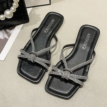 Kadın moda terlikler Daireler Rahat Kristal Sandalet 2023 Yaz Tasarımcı plaj ayakkabısı Yeni Trend Slingback Flip-flop Kadın Slaytlar