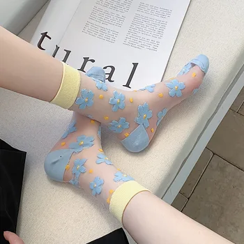 Kadın Yaz Kristal Çiçek İpek Çorap Nakış Ultra ince Şeffaf Vintage Sevimli Retro Nefes Tatlı Çorap