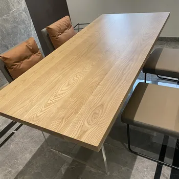 Özelleştirilmiş İskandinav lüks kül yemek masası Modern minimalist çam konferans masası tasarımcı akrilik yaratıcı tezgah