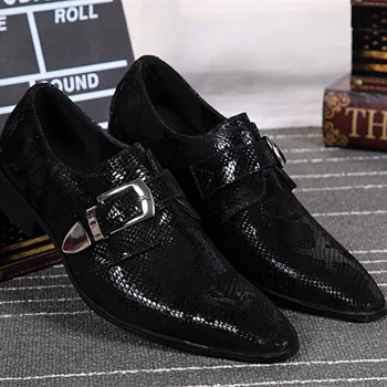 Avrupa Erkek Düğün Ayakkabı Flats Siyah Klasik İtalyan Ayakkabı Erkekler Yılan Derisi Deri Chaussure Homme glitter loafer'lar 2018